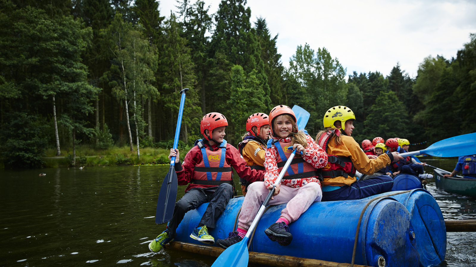 multi activity course for primary school groups building teamwork