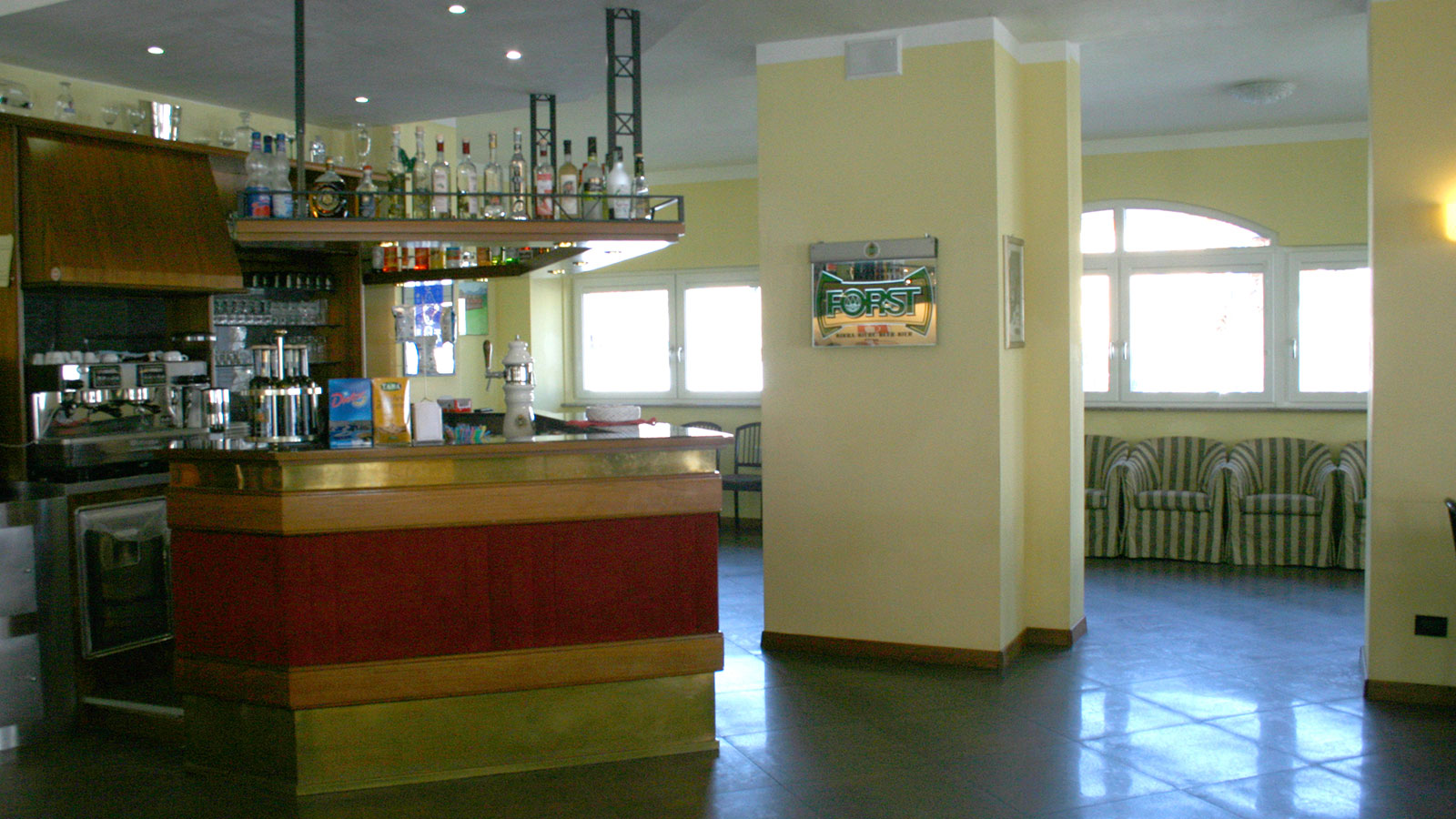 Hotel Continental School Ski Trip Accommodation