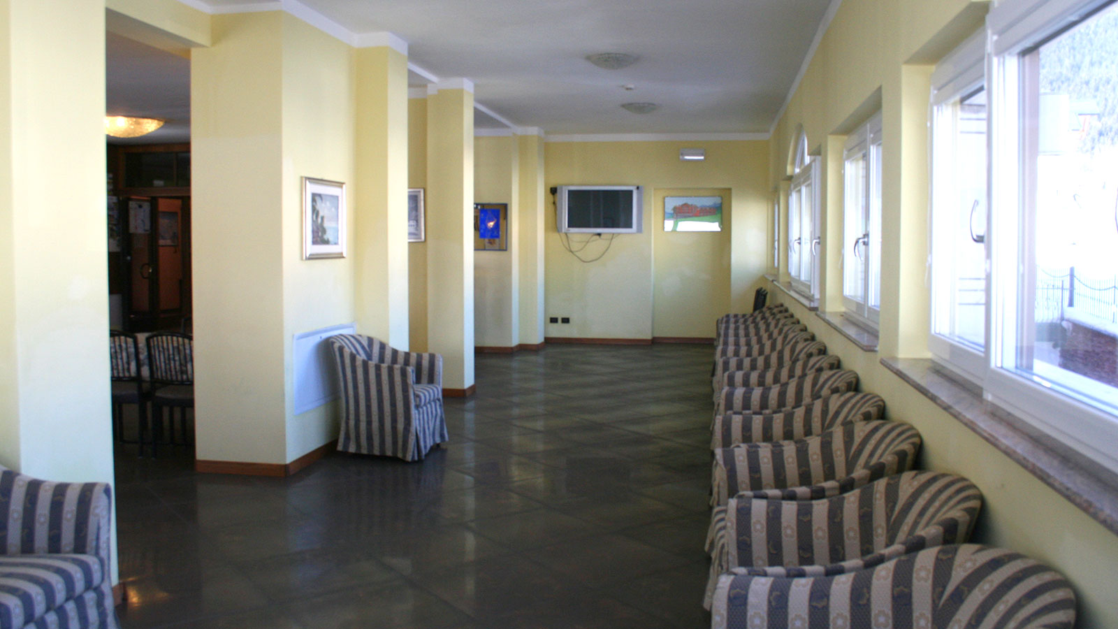 Hotel Continental School Ski Trip Accommodation